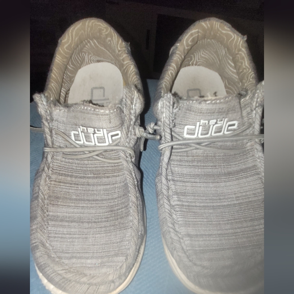 Hey, Dudes size 12